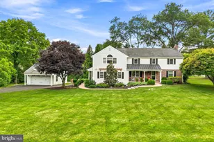 716 Clovelly Ln, Devon, PA 19333 - Photo 2