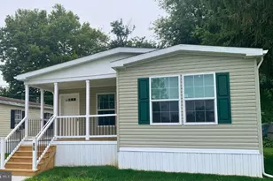 86 Rose Ave, Honey Brook, PA 19344 - Photo 1