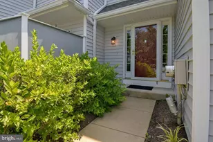 49 E Jonathan Ct, Kennett Square, PA 19348 - Photo 2