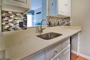 49 E Jonathan Ct, Kennett Square, PA 19348 - Photo 14