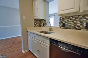 49 E Jonathan Ct, Kennett Square, PA 19348 - Photo 12