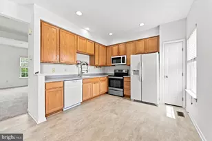 122 Larose Dr, Coatesville, PA 19320 - Photo 6