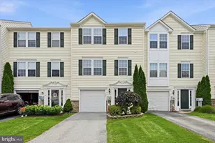 122 Larose Dr, Coatesville, PA 19320 - Photo 1
