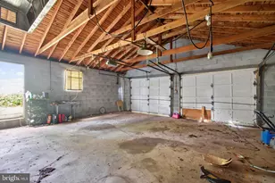 813 Montgomery Ave, Phoenixville, PA 19460 - Photo 24