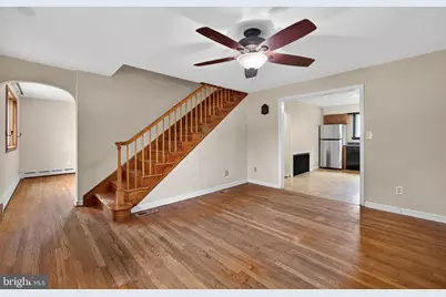 813 Montgomery Avenue, Phoenixville, PA 19460 - Photo 4
