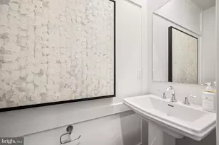 18 Zinc Ln, Phoenixville, PA 19460 - Photo 14
