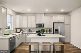 18 Zinc Ln, Phoenixville, PA 19460 - Photo 8