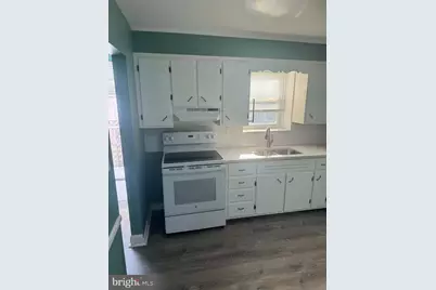 418 Maple Street #2, Parkesburg, PA 19365 - Photo 6