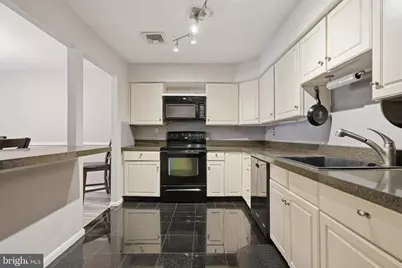 120 Summit House #120, West Chester, PA 19382 - Photo 50
