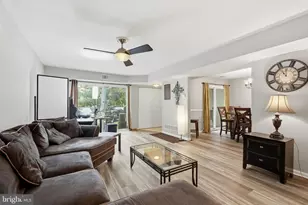 120 Summit House, West Chester, PA 19382 - Photo 2