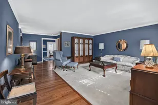 25 Manchester Ct, Berwyn, PA 19312 - Photo 2