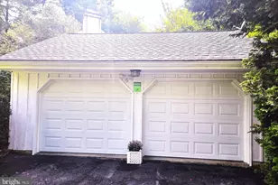 1012 Robin Dr, West Chester, PA 19382 - Photo 32