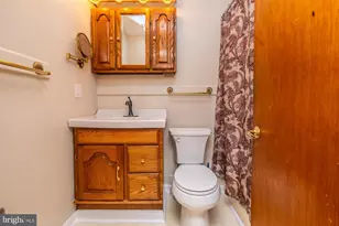 102 Garnet Ln, Coatesville, PA 19320 - Photo 20