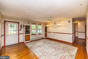 102 Garnet Ln, Coatesville, PA 19320 - Photo 10
