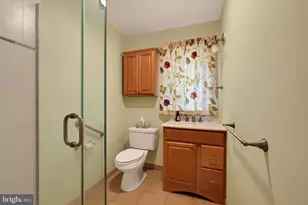 1164 E Schuylkill Rd, Pottstown, PA 19465 - Photo 8