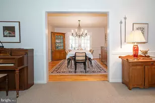 32 Heron Hill Dr, Downingtown, PA 19335 - Photo 10