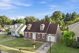 24 Wetherburn Dr, Downingtown, PA 19335 - Photo 2