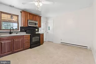 24 Wetherburn Dr, Downingtown, PA 19335 - Photo 12