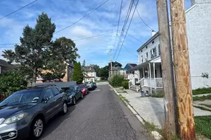 46 Grant St, Phoenixville, PA 19460 - Photo 8