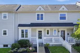 16 Oak St, Phoenixville, PA 19460 - Photo 1