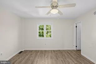 16 Oak St, Phoenixville, PA 19460 - Photo 12