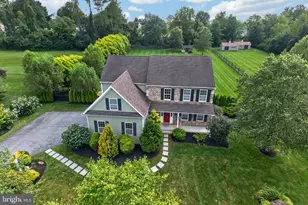 16 Michael Ct, Coatesville, PA 19320 - Photo 2