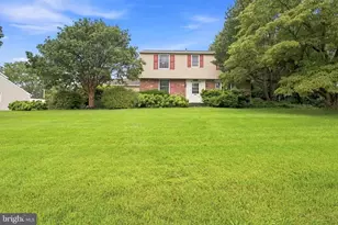 221 Taylors Mill Rd, West Chester, PA 19380 - Photo 2