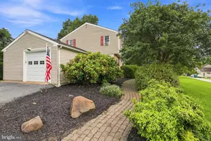 221 Taylors Mill Rd, West Chester, PA 19380 - Photo 4