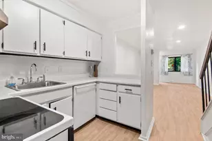 508 Summit House, West Chester, PA 19382 - Photo 6