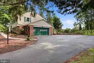 204 Edith Ln, West Chester, PA 19380 - Photo 2