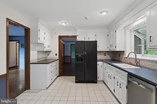 2455 Strasburg Rd, Coatesville, PA 19320 - Photo 34