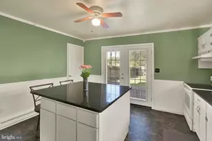202 Green St, Parkesburg, PA 19365 - Photo 10