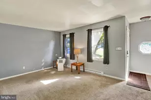 202 Green St, Parkesburg, PA 19365 - Photo 6