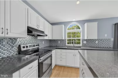 208 Harbour Ridge Lane, Downingtown, PA 19335 - Photo 14