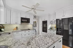 1230 Hawthorne Ln, West Chester, PA 19380 - Photo 12