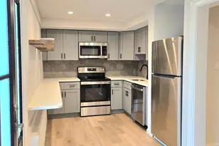119 Chestnut St, Spring City, PA 19475 - Photo 2