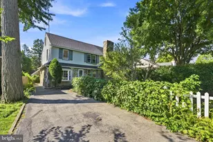 1117 Old Lancaster Rd, Berwyn, PA 19312 - Photo 2