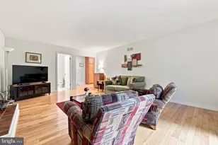 106 Hilltop Dr, Downingtown, PA 19335 - Photo 6