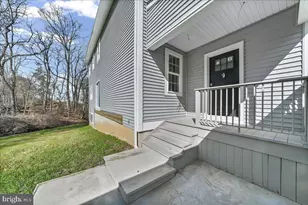 244 W Summit Ave, West Grove, PA 19390 - Photo 4