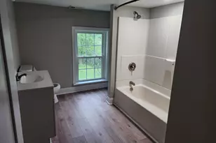 2 Steidler Ln, Coatesville, PA 19320 - Photo 4