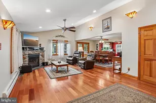 117 E Conestoga Rd, Elverson, PA 19520 - Photo 10