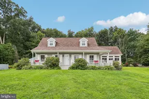 117 E Conestoga Rd, Elverson, PA 19520 - Photo 2