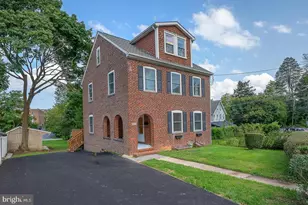 107 W Circular Ave, Paoli, PA 19301 - Photo 2