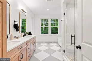 102 Knoxlyn Farm Dr, Kennett Square, PA 19348 - Photo 34