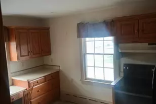100 N Guthriesville Rd, Downingtown, PA 19335 - Photo 6