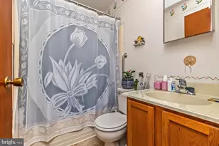 2517 Pond View Dr, West Chester, PA 19382 - Photo 16