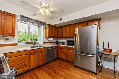 2517 Pond View Drive #2517, West Chester, PA 19382 - Photo 4