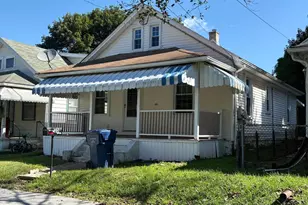 35 S Park Ave, Coatesville, PA 19320 - Photo 2