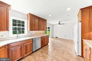 225 W Woodview Rd, West Grove, PA 19390 - Photo 14