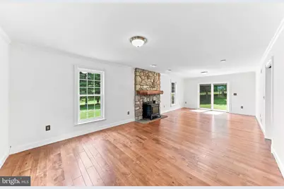 225 W Woodview Rd, West Grove, PA 19390 - Photo 8